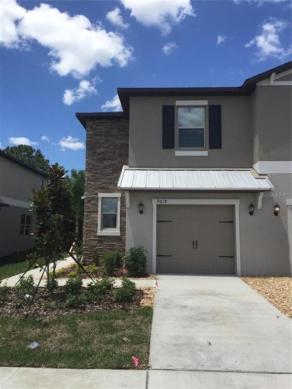 9618 PEMBROOKE PINES DRIVE SUN CITY CENTER, FL 33573