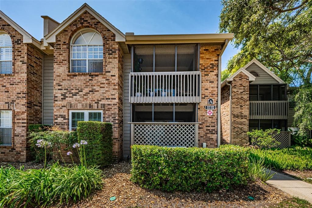 2500 WINDING CREEK BOULEVARD UNIT A105 CLEARWATER, FL 33761