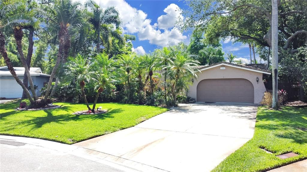 2900 61ST AVENUE S ST PETERSBURG, FL 33712
