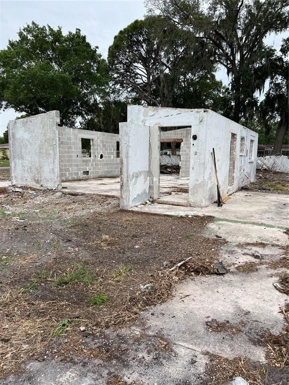 3486 DOVER STREET SARASOTA, FL 34235