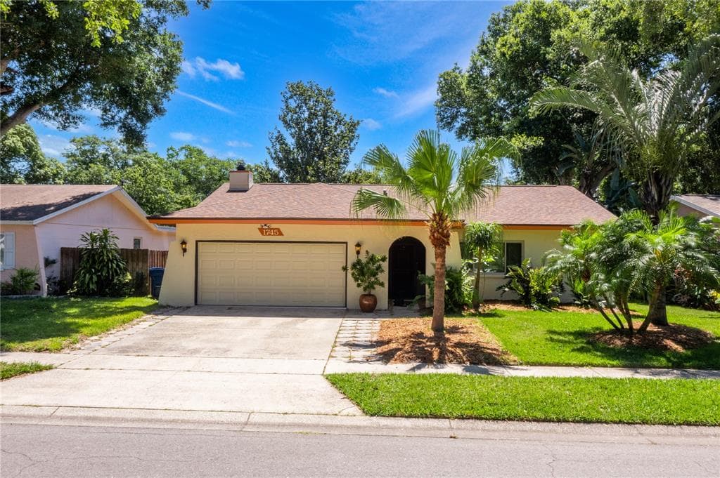 1745 W GROVELEAF AVENUE PALM HARBOR, FL 34683