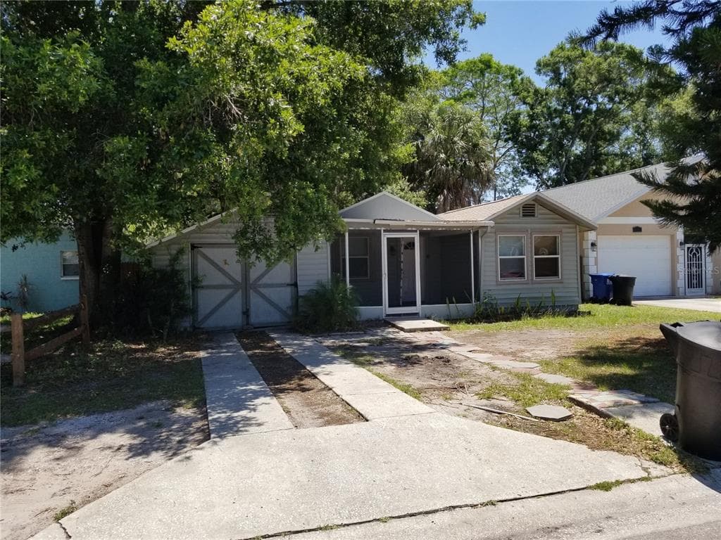 4945 21ST STREET N ST PETERSBURG, FL 33714