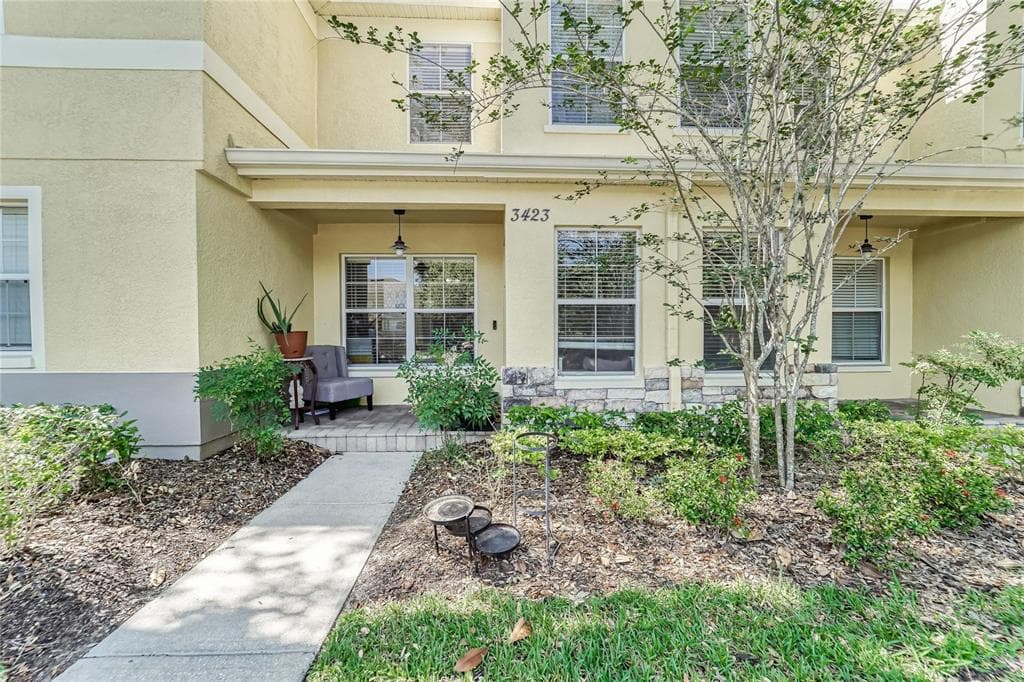 3423 DRAGON VIEW COURT VALRICO, FL 33594