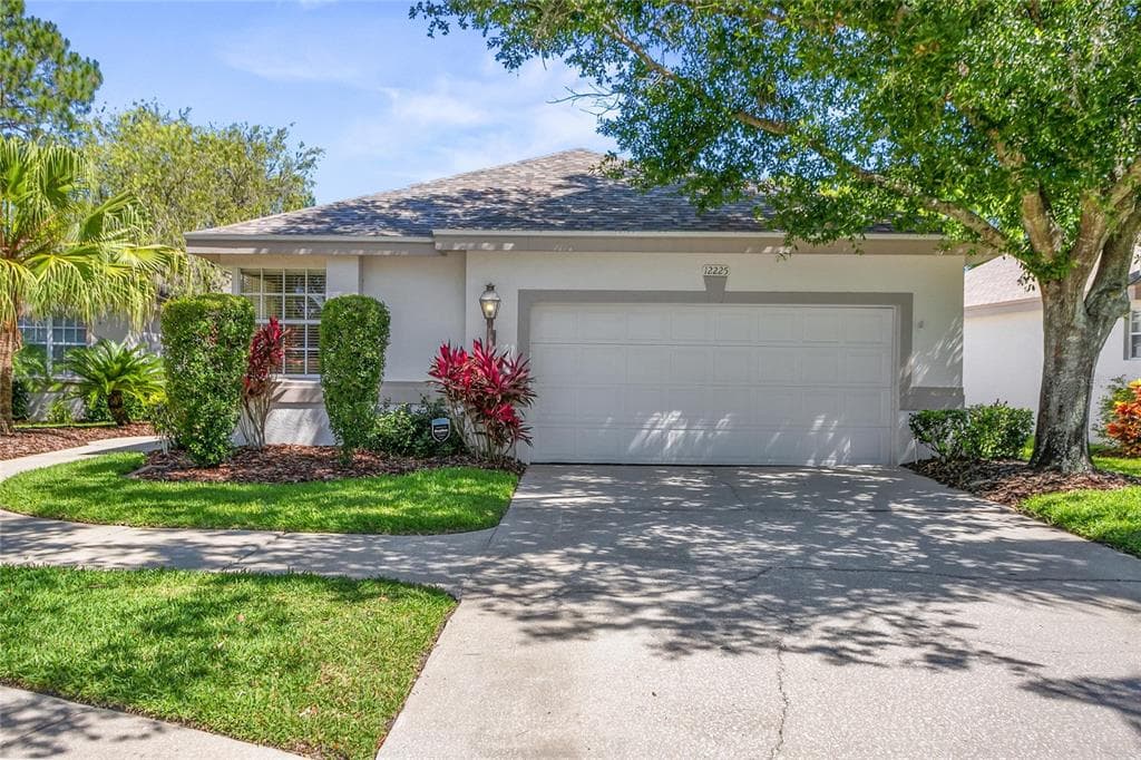 12225 GLENCLIFF CIRCLE TAMPA, FL 33626