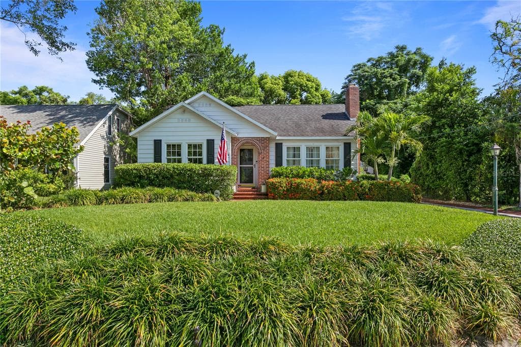 3115 W HARBOR VIEW AVENUE TAMPA, FL 33611
