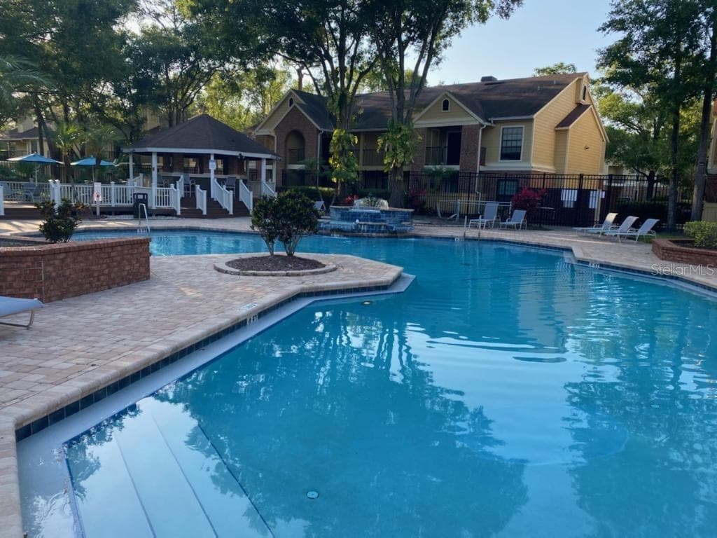 8609 MALLARD RESERVE DRIVE UNIT 105 TAMPA, FL 33614