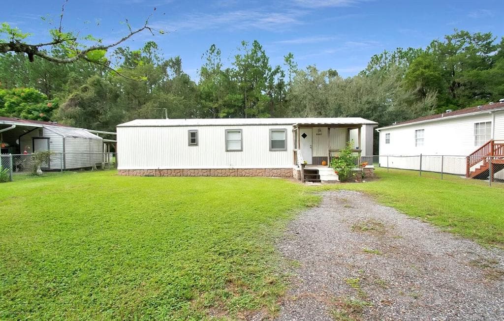 9229 WEST STREET BROOKSVILLE, FL 34601