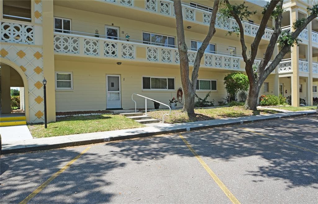 2286 MEXICAN WAY UNIT 2 CLEARWATER, FL 33763