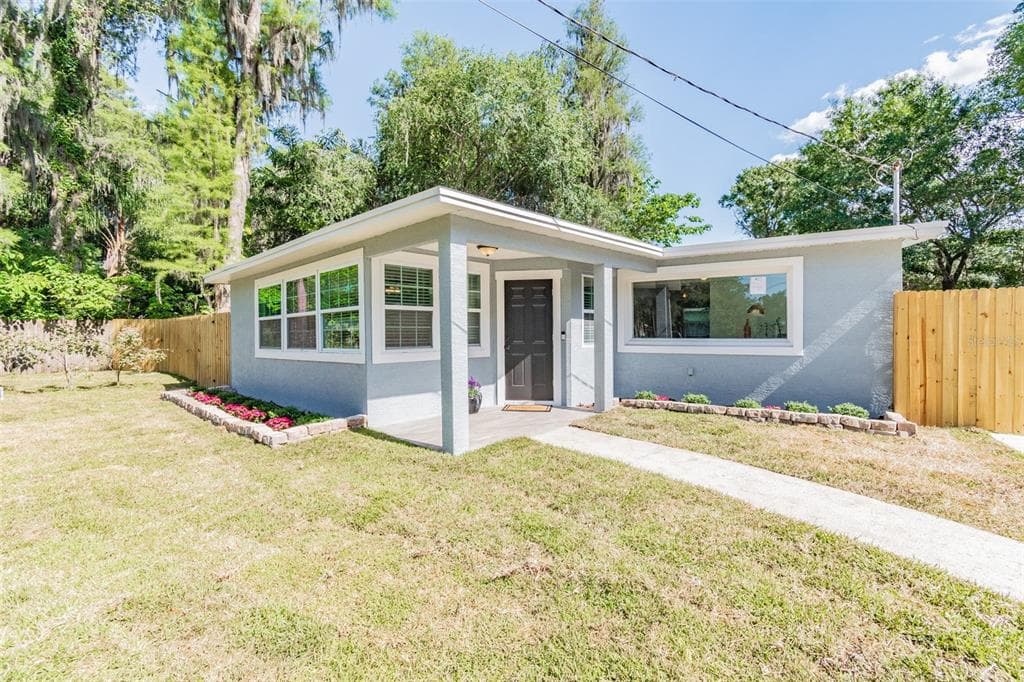 1402 JEAN STREET LUTZ, FL 33548