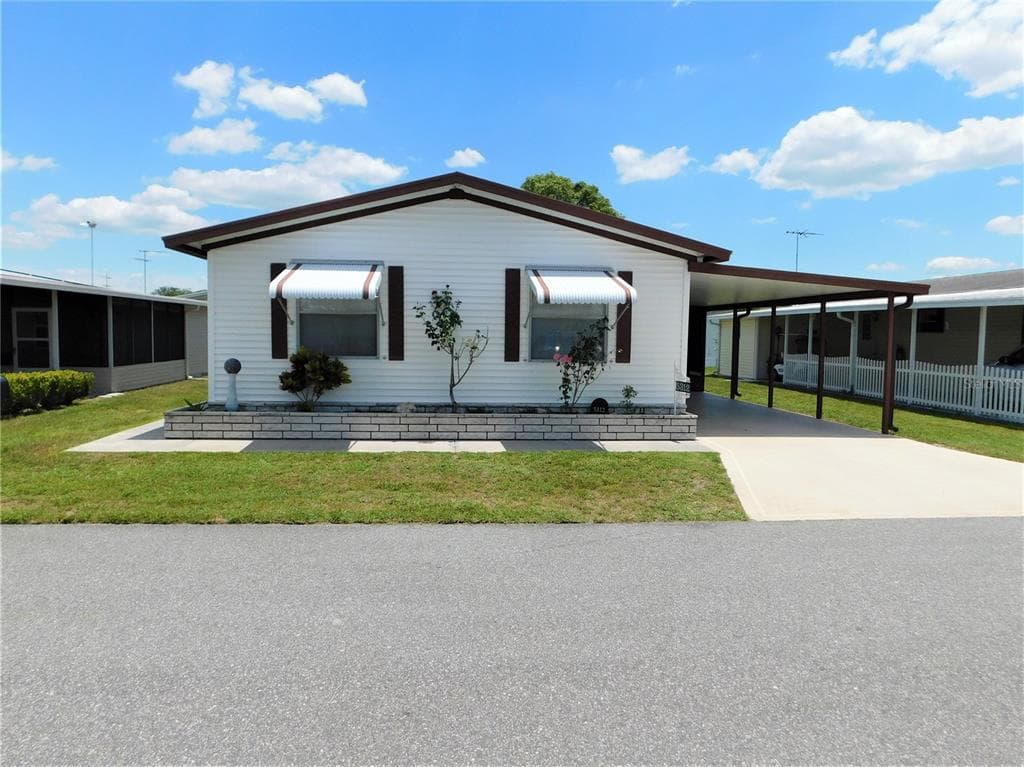 5312 SEVILLE DRIVE ZEPHYRHILLS, FL 33541