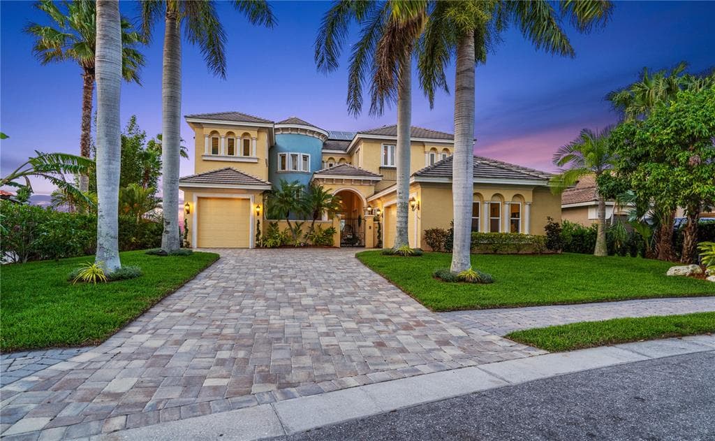 3611 HAWK ISLAND DRIVE BRADENTON, FL 34208