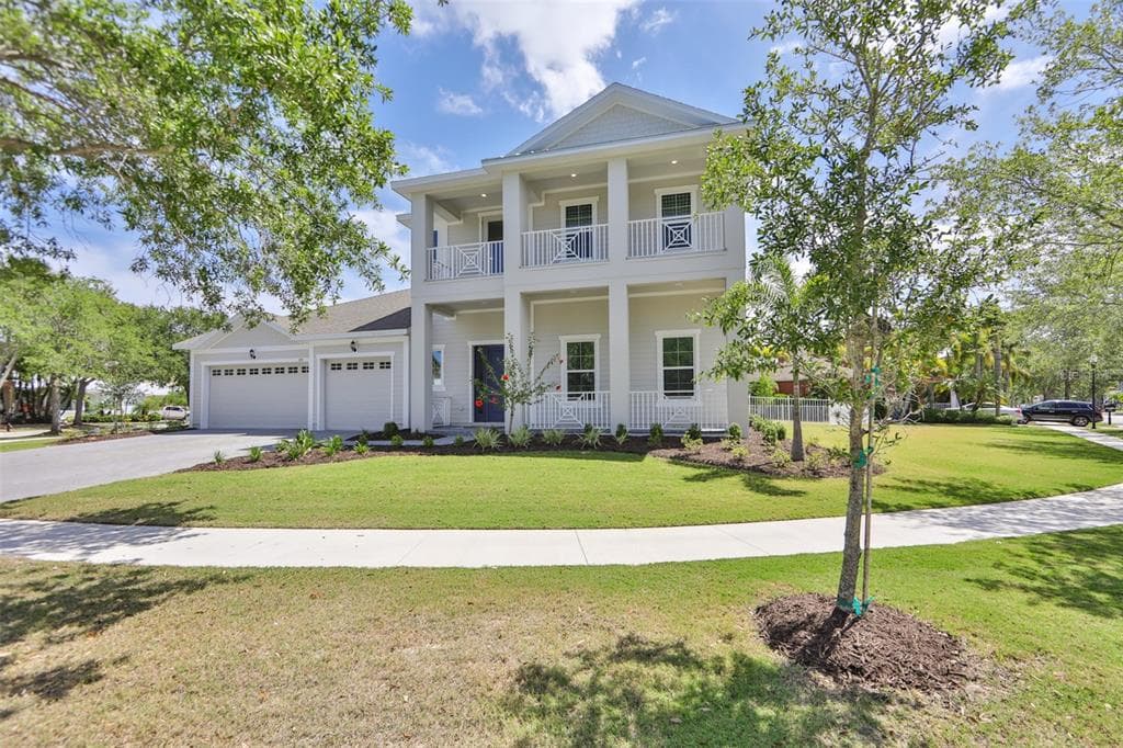 830 ISLEBAY DRIVE APOLLO BEACH, FL 33572