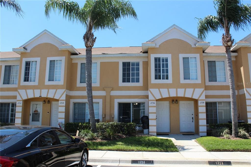 1736 FLUORSHIRE DRIVE BRANDON, FL 33511