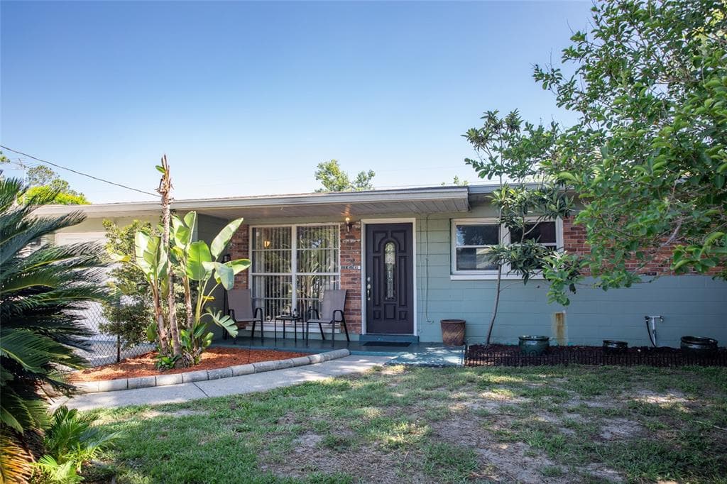 1818 HEATHER AVENUE TAMPA, FL 33612