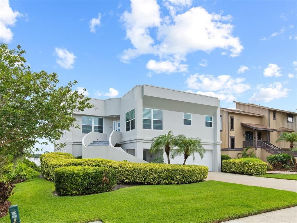 2015 N POINTE ALEXIS DRIVE TARPON SPRINGS, FL 34689