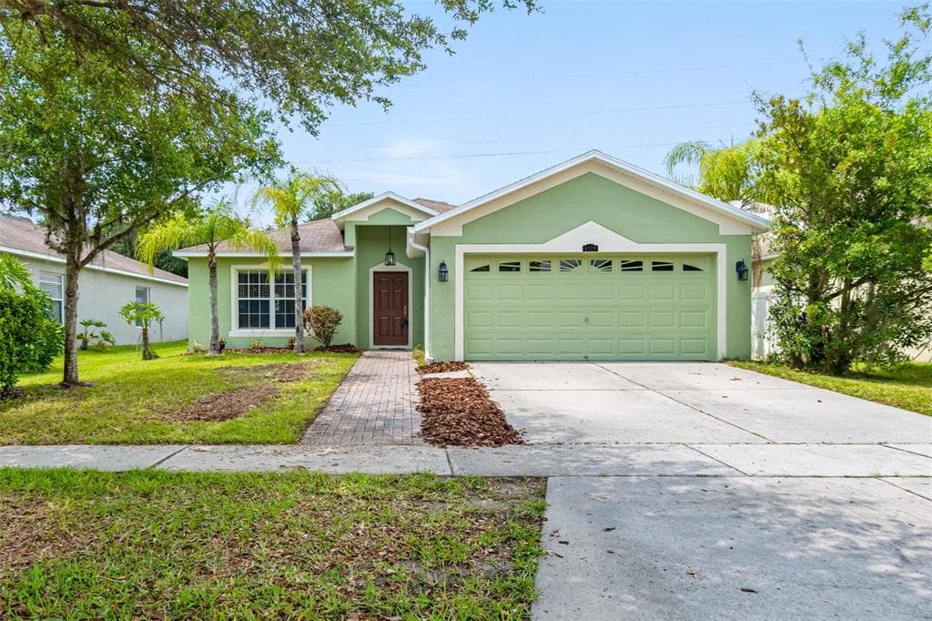 4139 CONSTANTINE LOOP WESLEY CHAPEL, FL 33543