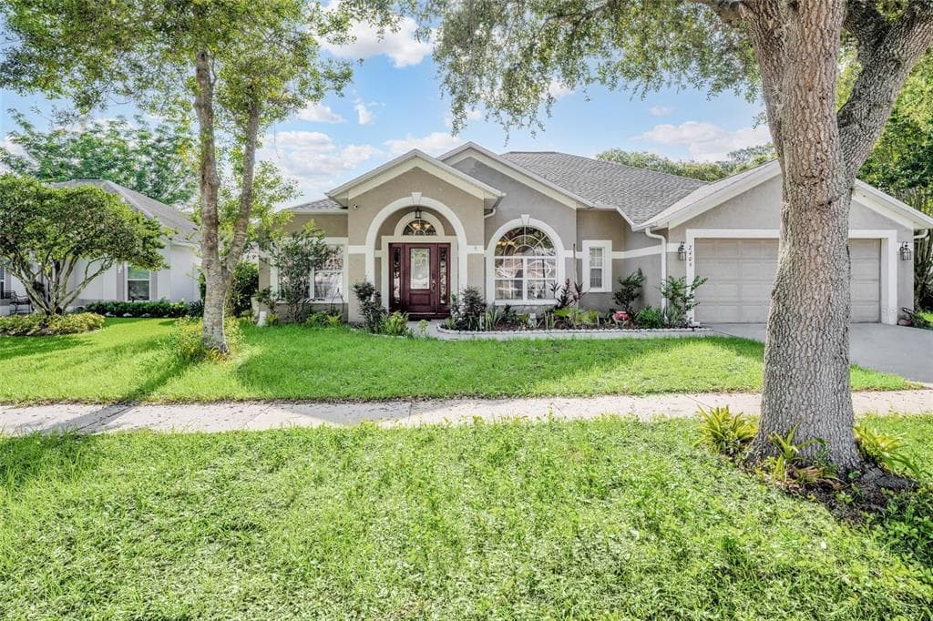 2409 WHEELER GROVES DRIVE SEFFNER, FL 33584
