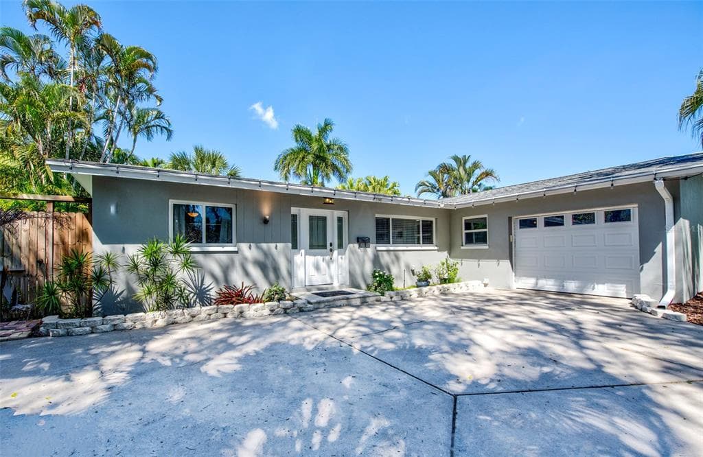 4396 INDIANAPOLIS STREET NE ST PETERSBURG, FL 33703