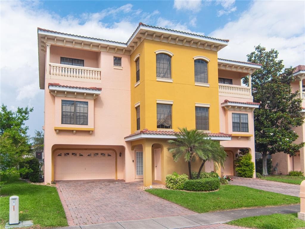 1537 EMBER LANE TARPON SPRINGS, FL 34689
