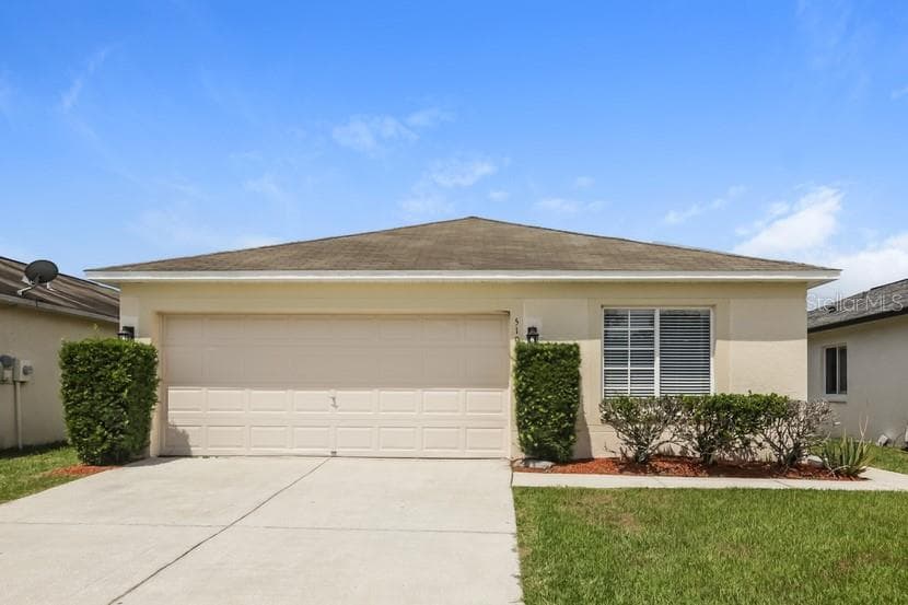 519 LINDSAY ANNE COURT PLANT CITY, FL 33563