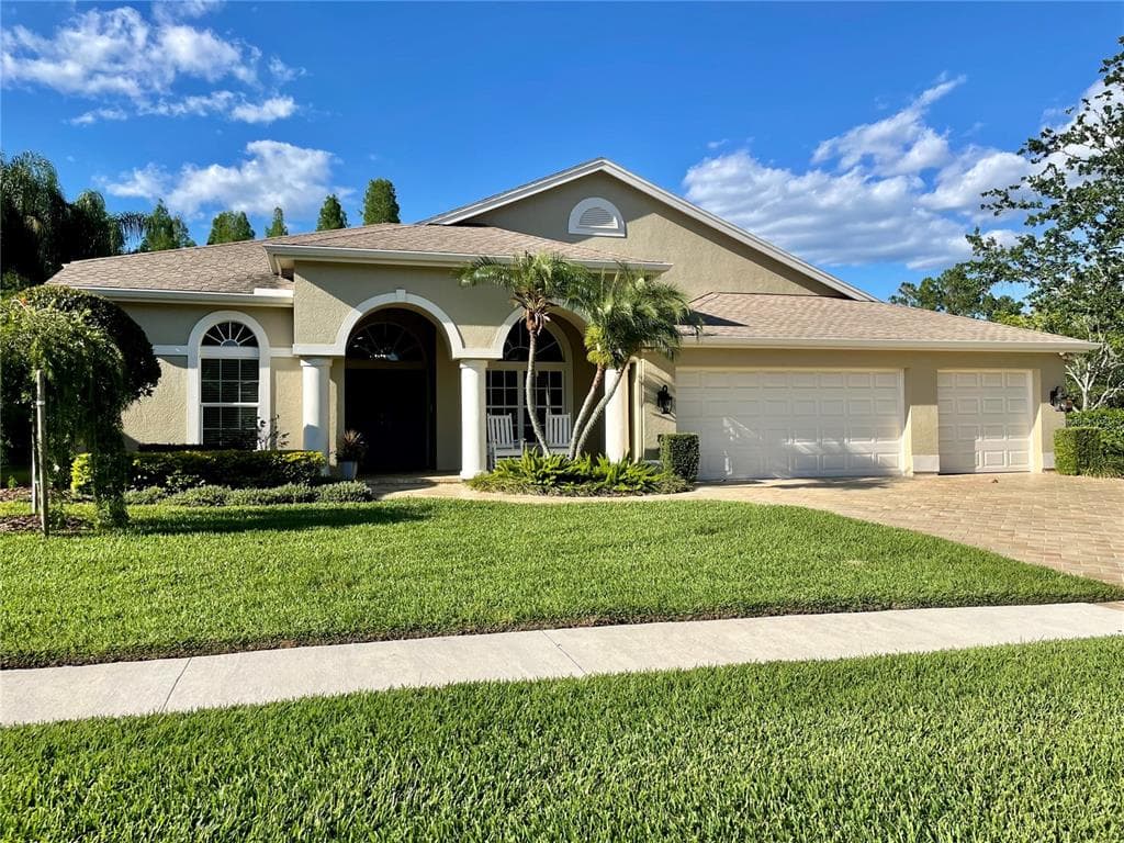 12301 GLENCLIFF CIRCLE TAMPA, FL 33626