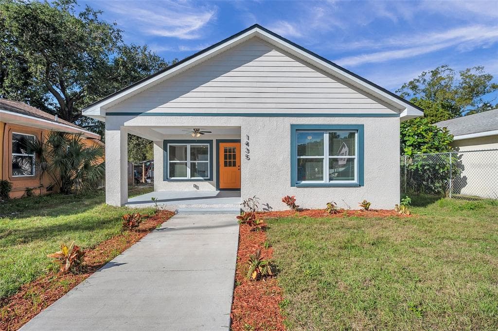 1435 12TH STREET S ST PETERSBURG, FL 33712