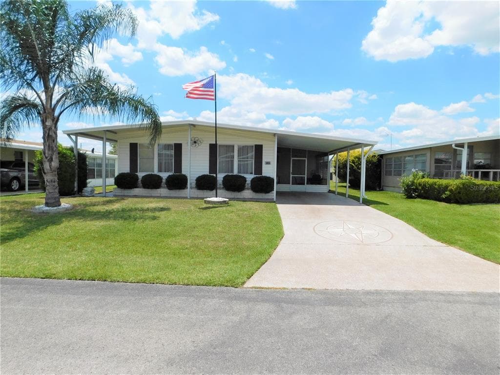 5655 ARROWHEAD DRIVE ZEPHYRHILLS, FL 33542