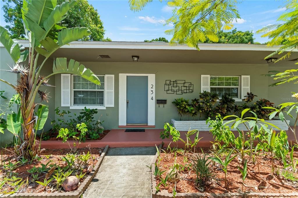 234 59TH AVENUE S ST PETERSBURG, FL 33705