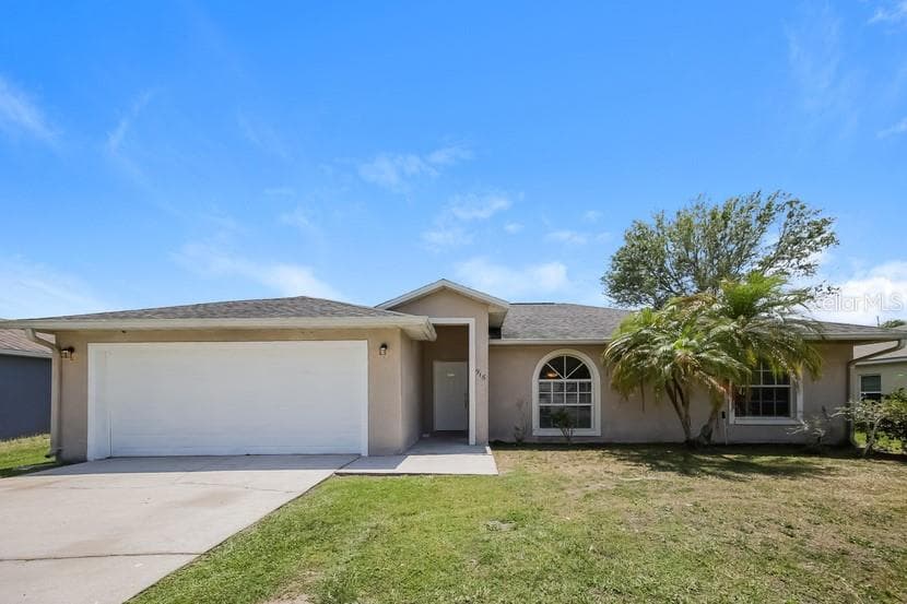 916 ALSACE DRIVE KISSIMMEE, FL 34759