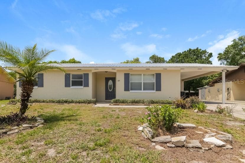 309 VANIMAN AVENUE WINTER HAVEN, FL 33880