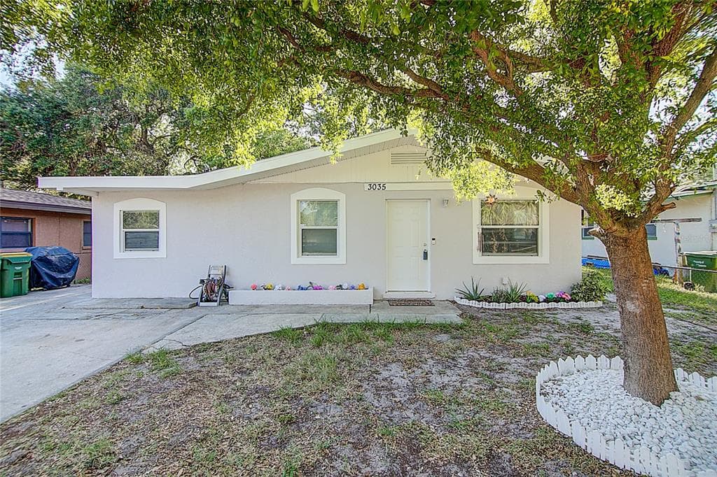 3035 MAPLE AVENUE SARASOTA, FL 34234