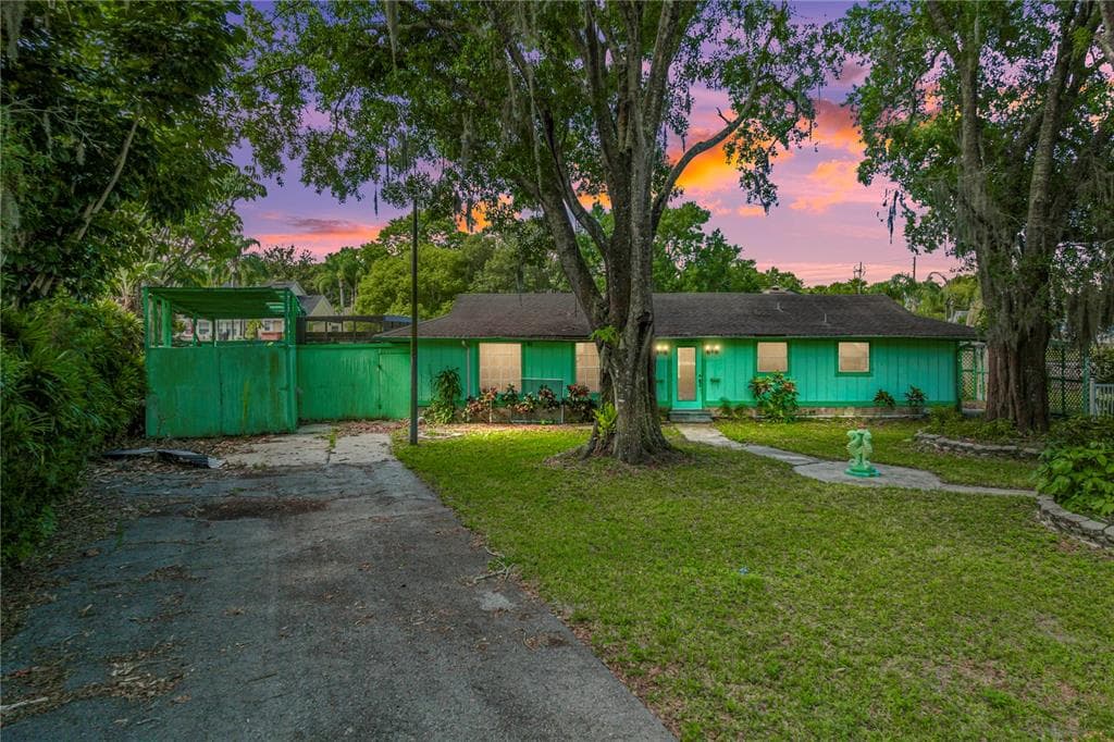 21642 OCEAN PINES DRIVE LAND O LAKES, FL 34639