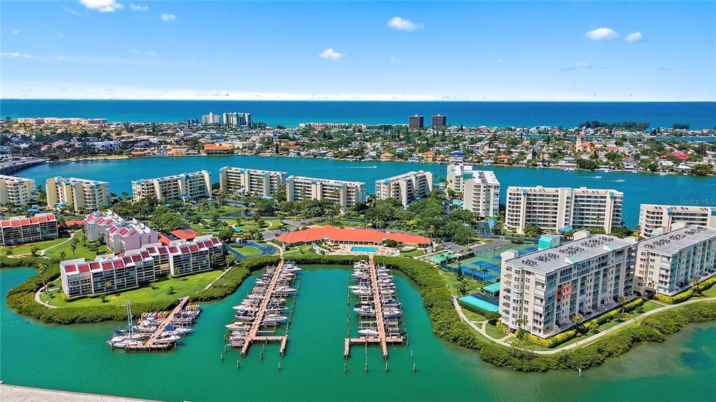 7963 SAILBOAT KEY BOULEVARD S UNIT 507 SOUTH PASADENA, FL 33707
