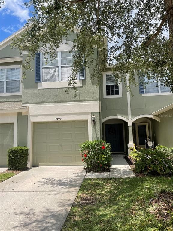 2714 CONCH HOLLOW DRIVE BRANDON, FL 33511