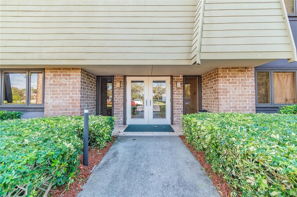 36750 US HIGHWAY 19 N UNIT 082011 PALM HARBOR, FL 34684