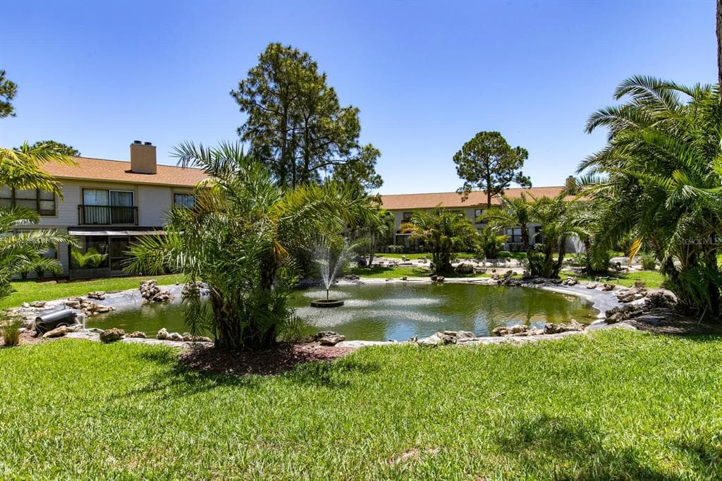 1986 PELICAN LANDING BOULEVARD UNIT 1514 CLEARWATER, FL 33762