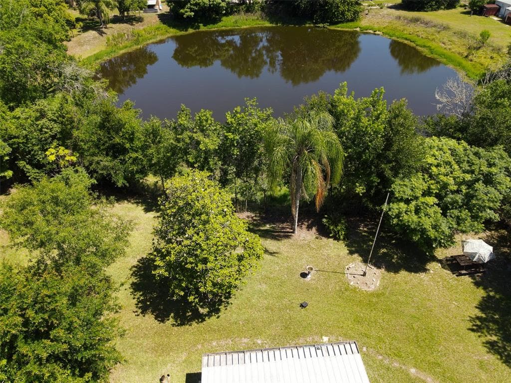 34330 ANNA DRIVE WESLEY CHAPEL, FL 33543