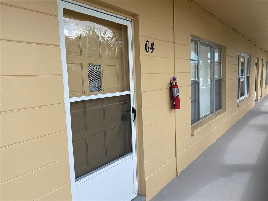 2466 ECUADORIAN WAY UNIT 64 CLEARWATER, FL 33763