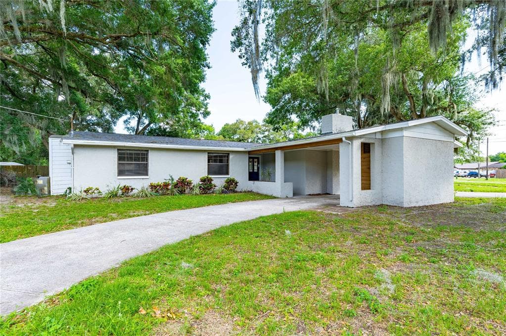 601 DEWOLF ROAD BRANDON, FL 33511