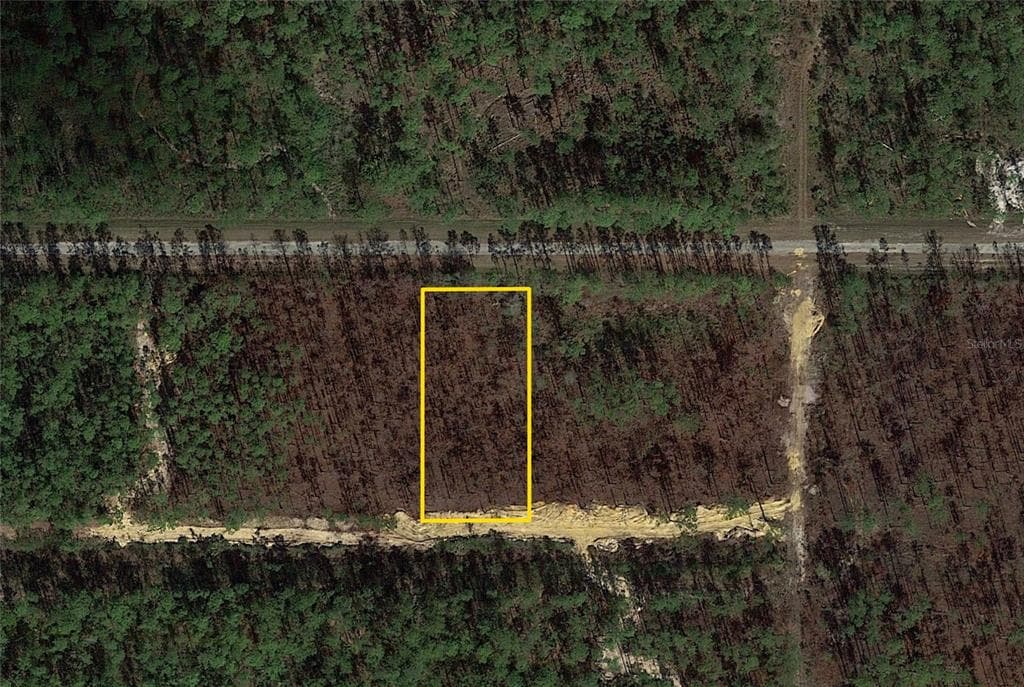 505 PORTULACA DRIVE INDIAN LAKE ESTATES, FL 33855