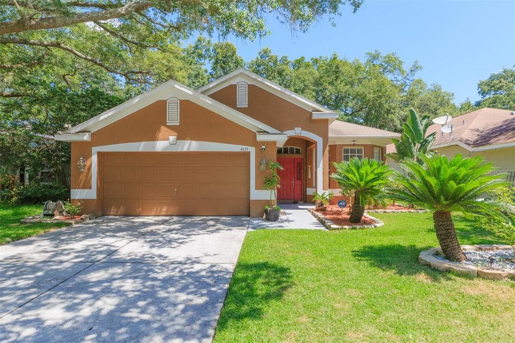 4633 DUNNIE DRIVE TAMPA, FL 33614