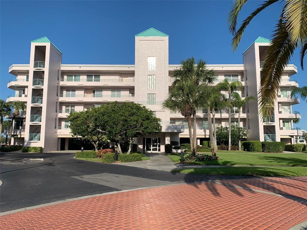 8040 SAILBOAT KEY BOULEVARD S UNIT 203 ST PETE BEACH, FL 33707
