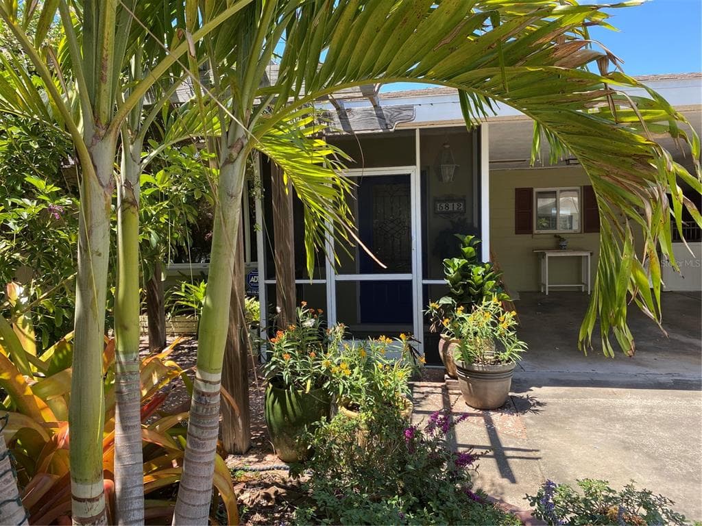 5812 2ND AVENUE DRIVE NW BRADENTON, FL 34209