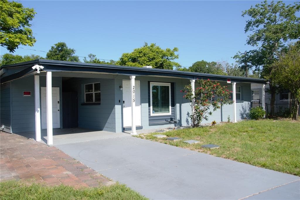 2015 WISHING WELL WAY TAMPA, FL 33619