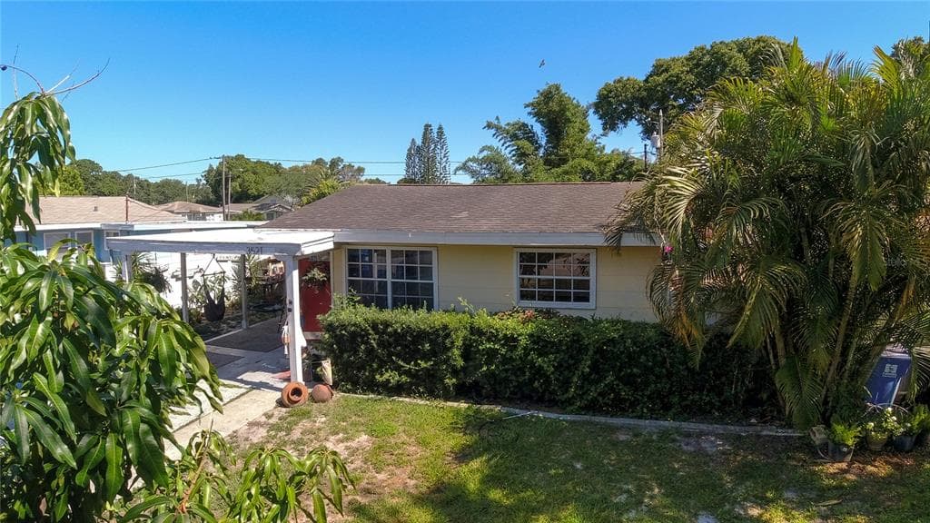 3521 34TH AVENUE N ST PETERSBURG, FL 33713