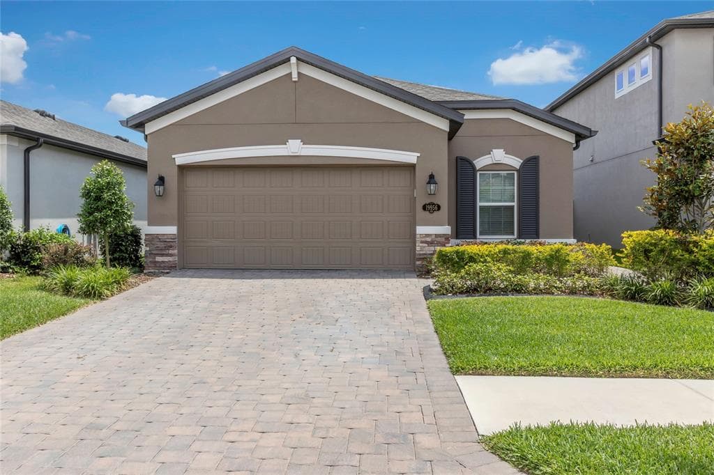 19956 STONE PINE CIRCLE LUTZ, FL 33558