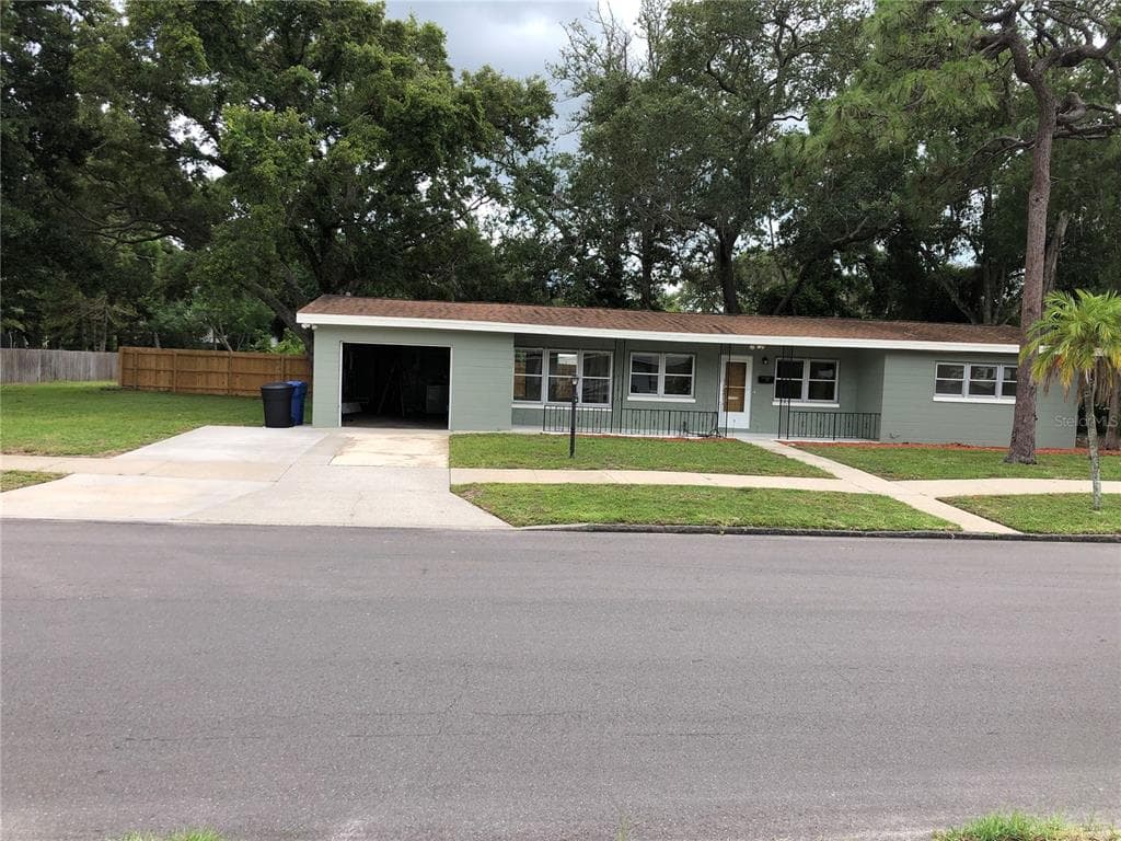 6670 POINSETTIA AVENUE S ST PETERSBURG, FL 33707