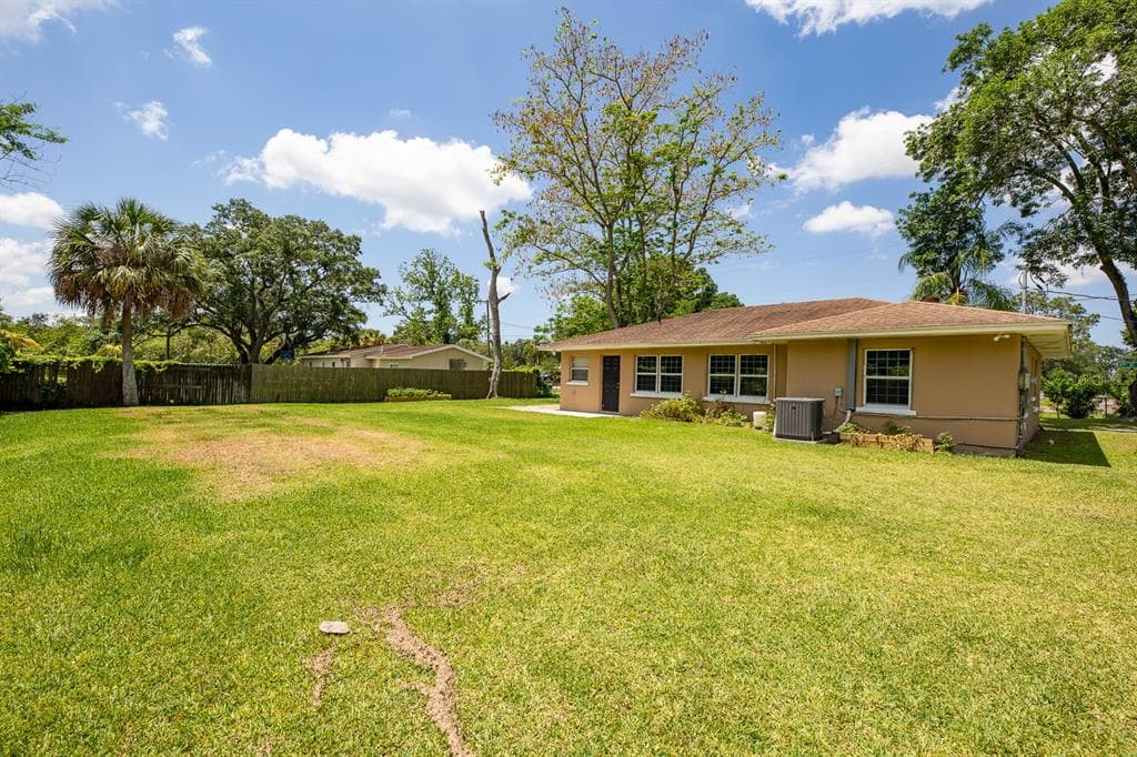 2402 S 47TH STREET TAMPA, FL 33619