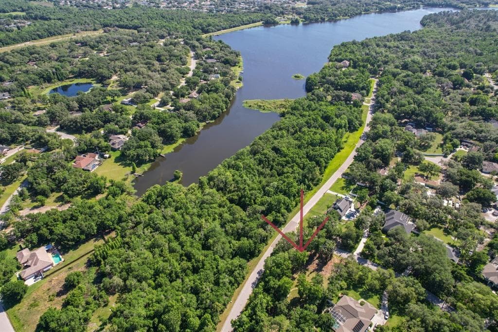 12505 LAKE HILLS DRIVE RIVERVIEW, FL 33569
