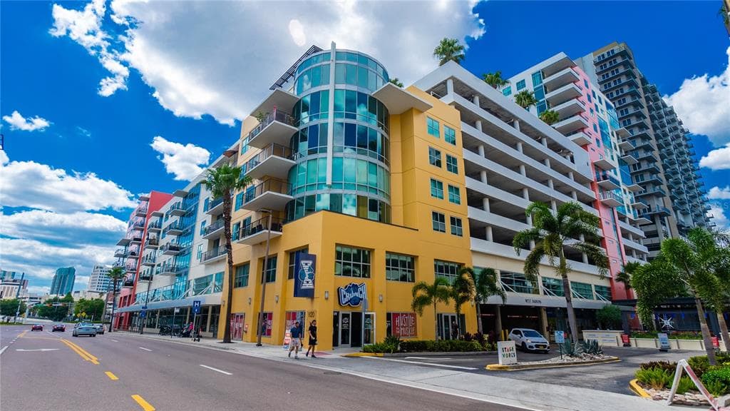 1120 E KENNEDY BOULEVARD UNIT 315 TAMPA, FL 33602